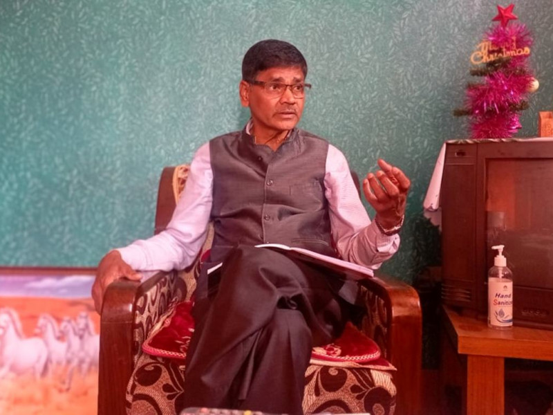 ‘निर्वाचन आयोग विचरा भएको छ’